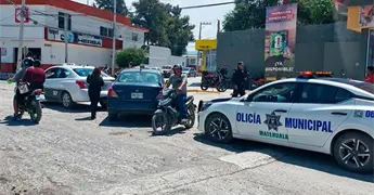 Chocan auto y taxi en c&eacute;ntrico crucero