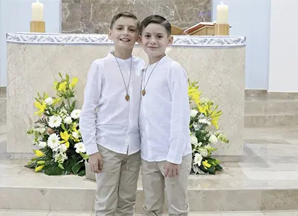 CRISTO EN SUS CORAZONES