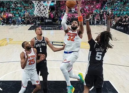 Knicks sorprenden a los Spurs