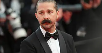 Shia LaBeouf recibe libertad condicional tras agresi&oacute;n en bar de Nueva Orleans