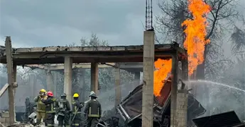 Video | Miles de evacuados tras fuerte explosi&oacute;n en Puebla