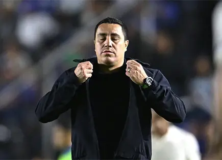 Efra&iacute;n Ju&aacute;rez dejar&aacute; a Pumas