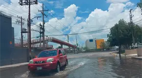 Lluvia pone en evidencia mala pavimentaci&oacute;n