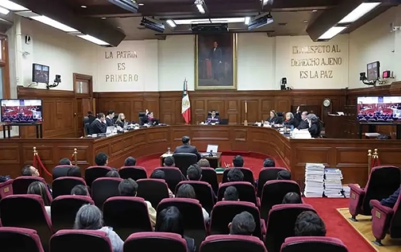 Proh&iacute;be SCJN a Villa de Arriaga cobro por instalar v&iacute;as f&eacute;rreas