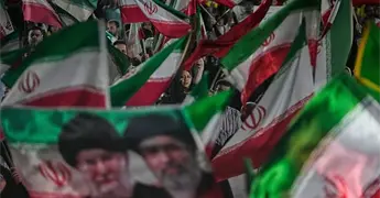 Recuerdan muerte del ayatol&aacute; Jomeini
