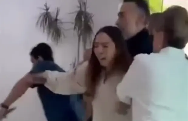 Sheinbaum pide a Harfuch revisar actitud violenta de alcalde en Metepec (video)