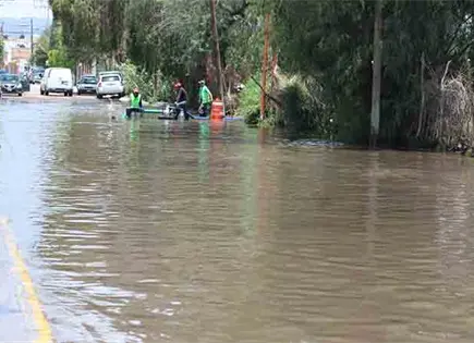 Lluvias inundan las colonias de Soledad