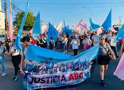 Sobrevivientes de ABC piden se revise el caso Sobrevivientes de ABC piden se revise el caso