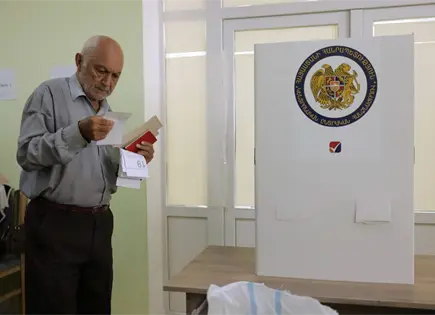 Armenia realiza elecciones parlamentarias bajo presi&oacute;n rusa creciente