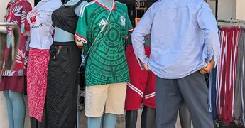 Pirater&iacute;a "inunda" el Centro Hist&oacute;rico