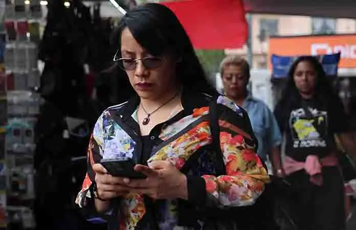 Registro de líneas tiene gran rezago