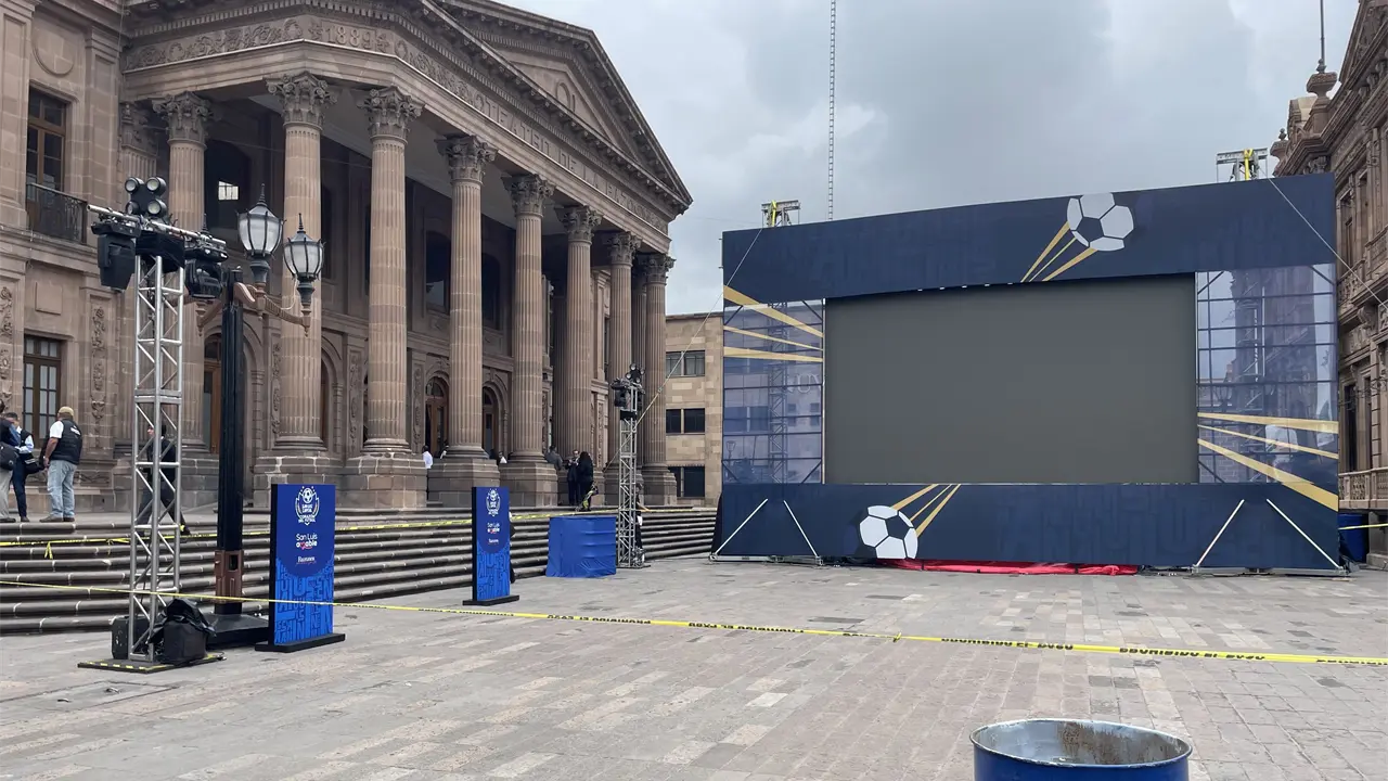 Cambian transmisiones del Mundial a Plaza del Carmen