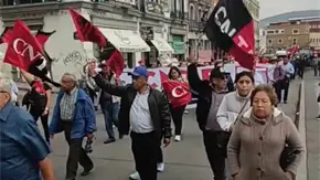 CNTE mantiene huelga y sube presi&oacute;n