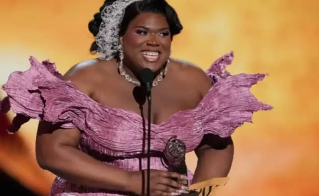 Qween Jean gana premio Tony 2026 y envía mensaje a comunidad LGBTQ+