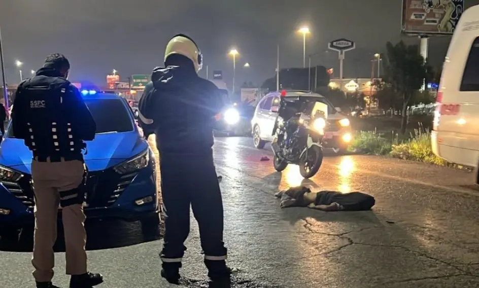Muere hombre atropellado en carretera 57