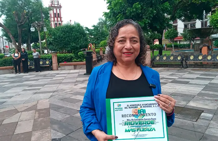 Concepción Guevara gana premio estatal de educación