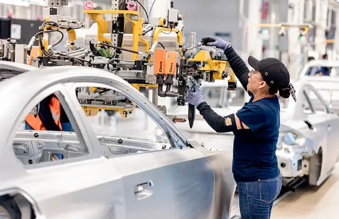 En 2027 inicia fabricación de iX3 de BMW