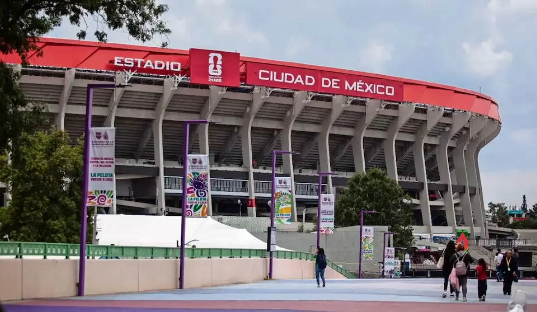 Decretan trabajo a distancia y suspensión de clases en CDMX