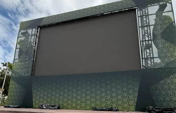 Soledad tambi&eacute;n alista pantalla para juegos del Mundial