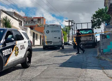Hallan cabeza y brazos de joven en Monterrey Hallan cabeza y brazos de joven en Monterrey