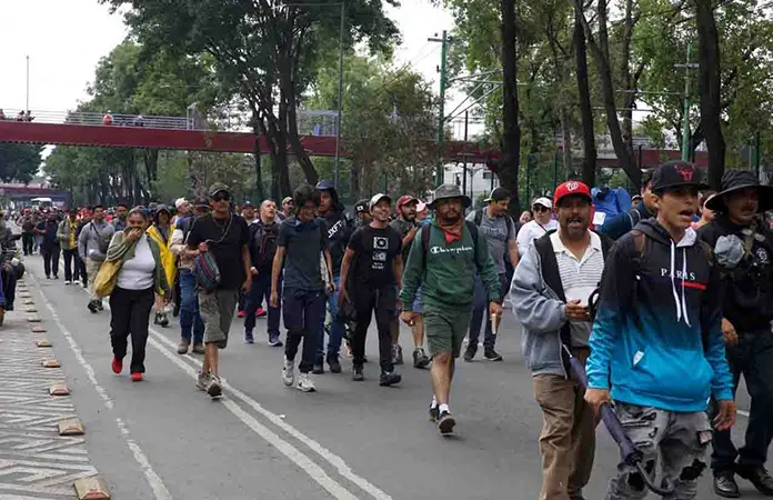 Paro afecta a más de un millón de alumnos