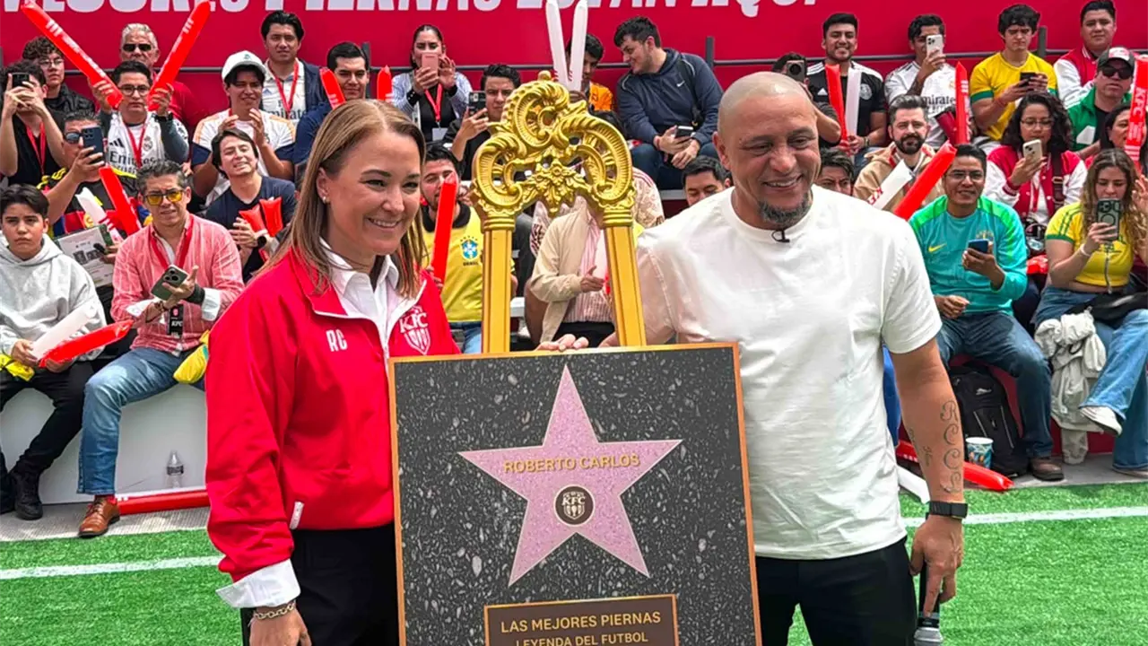 Roberto Carlos pronostica victoria de México