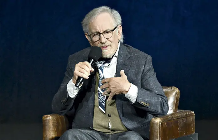 STEVEN SPIELBERG REGRESA AL MUNDO EXTRATERRESTRESE