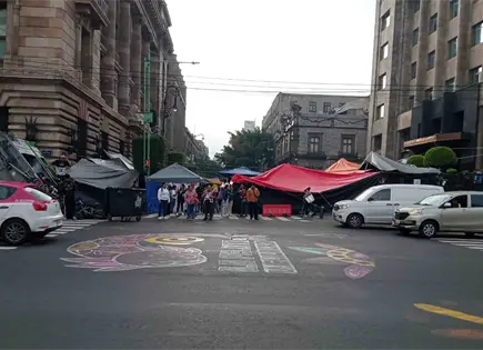 CNTE responde a intereses políticos y no a falta de diálogo: SEP CNTE responde a intereses políticos y no a falta de diálogo: SEP
