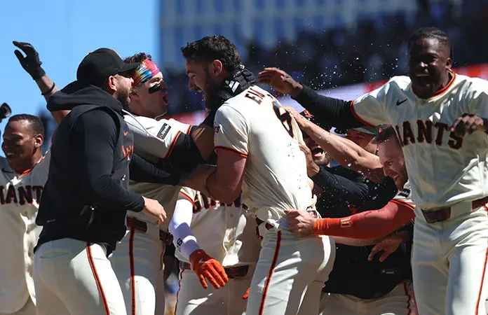 Gigantes remontan y vencen a Nats