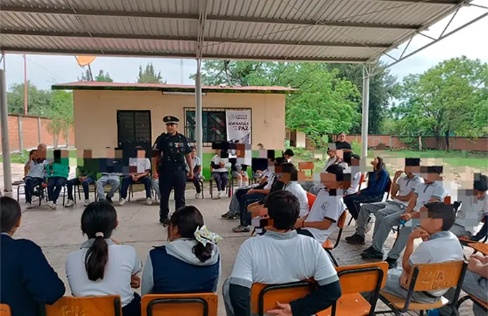 Ofrece GCM foro contra tabaquismo en escuelas