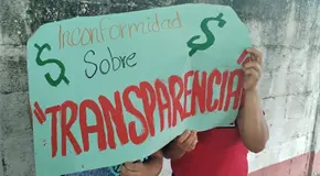 Reclaman madres transparencia en la Escuela es Nuestra