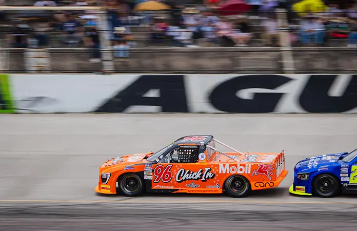 Escudería Dynamic Motorsports brilla en Aguascalientes
