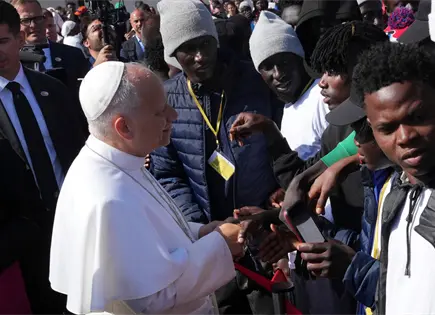 Papa León XIV advierte a traficantes de migrantes en Canarias Papa León XIV advierte a traficantes de migrantes en Canarias