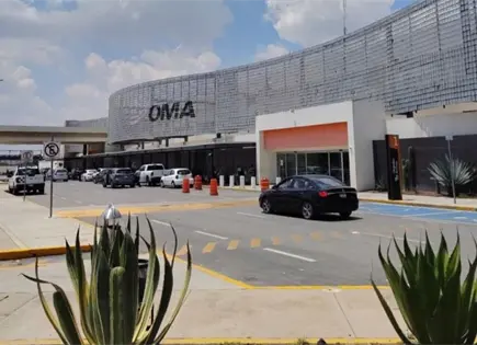 Apagón de 12 horas afecta áreas comerciales del AIPA Apagón de 12 horas afecta áreas comerciales del AIPA