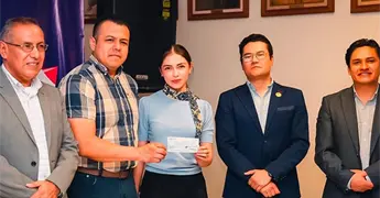 Premian a ganadores de concurso Inspira