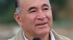 Alcalde reitera rechazo  a la "Ley Serrano"