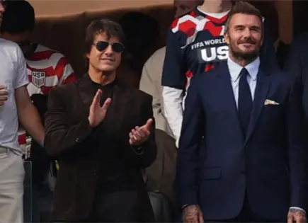 David Beckham y Tom Cruise firman playera del Am&eacute;rica en inauguraci&oacute;n del Mundial
