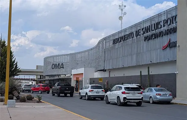 Se fue "la luz" en el aeropuerto