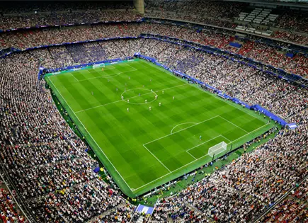 FIFA pide retirar árbitro por gesto de supremacía blanca en Mundial FIFA pide retirar árbitro por gesto de supremacía blanca en Mundial