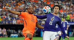 Japón frena a un sólido Holanda