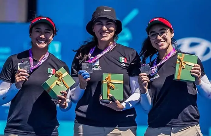 México logra doble plata en tiro con arco
