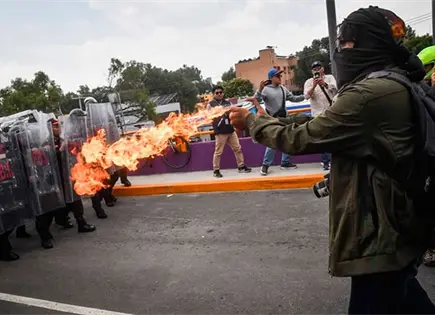 Abren ocho carpetas por caos del bloque negro