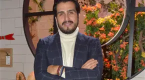 ANDR&Eacute;S TOVAR ES VINCULADO A PROCESO