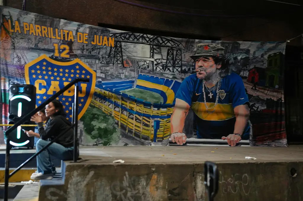 Médico imputado dice que le impidieron visitar a Maradona días antes de su muerte