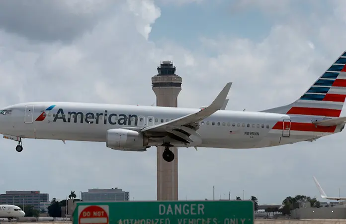 Pierde altura el tráfico aéreo México - EU