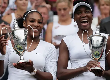 Serena y Venus Williams vuelven a Wimbledon con comodín en dobles Serena y Venus Williams vuelven a Wimbledon con comodín en dobles