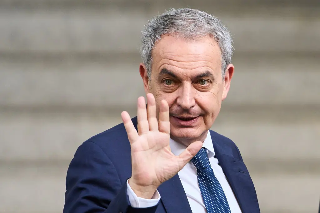 Zapatero declara en Madrid por caso corrupción Plus Ultra