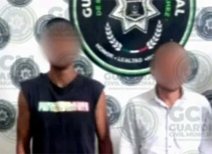 Atrapan a asaltantes y a hombre armado
