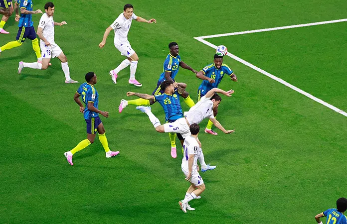 Colombia triunfa sobre Uzbekistán