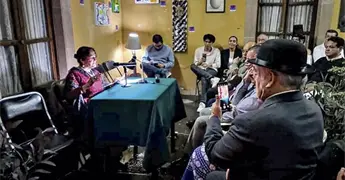Lecturas y reflexi&oacute;n marcaron el homenaje a Manuel J. Oth&oacute;n